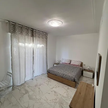 Appartamento Moderno E Luminoso